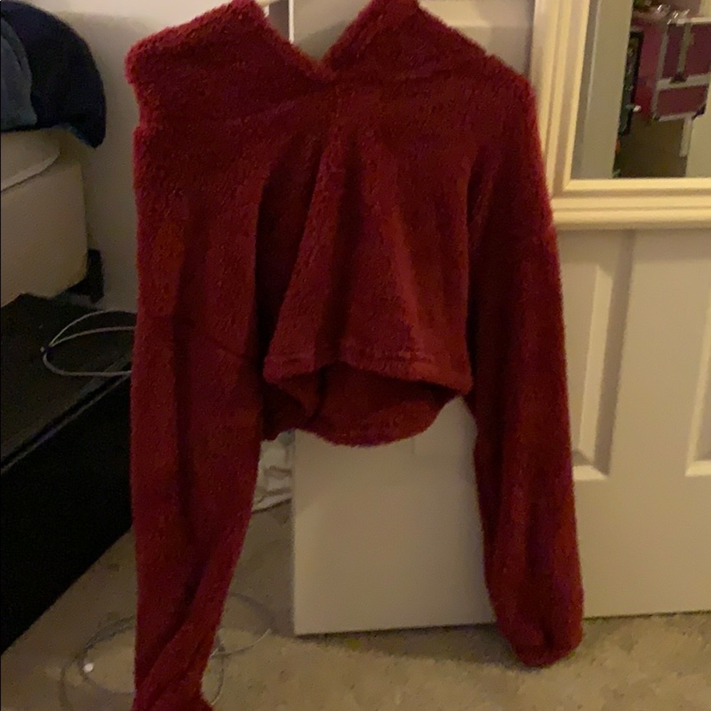 Sherpa cropped hoodie
